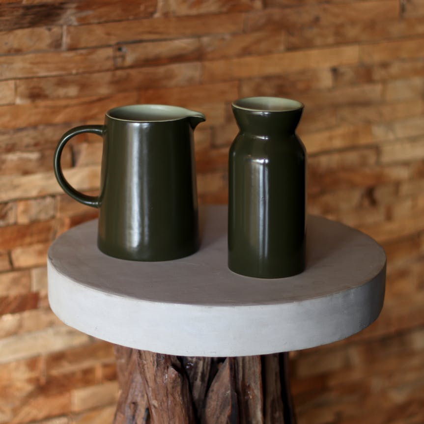 Krug aus Steinzeug - grün - 820ml von OGO