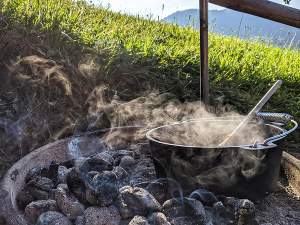 Cowboy Beans aus dem Dutch Oven