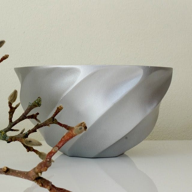 "Helix silber L" ökologisch nachhaltige und handgefertigte Holzschale - Obstschale - Salatschale von SueBeeker