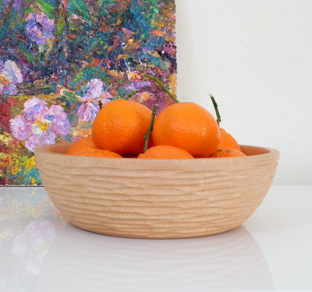 "Carved low nature XL" ökologisch nachhaltige und handgefertigte Holzschale - Obstschale - Salatschale von SueBeeker